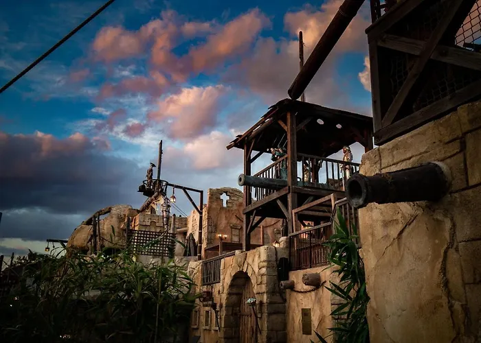 Hotel Pirates World 5*