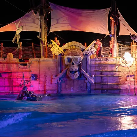 Pirates World 5* آجد